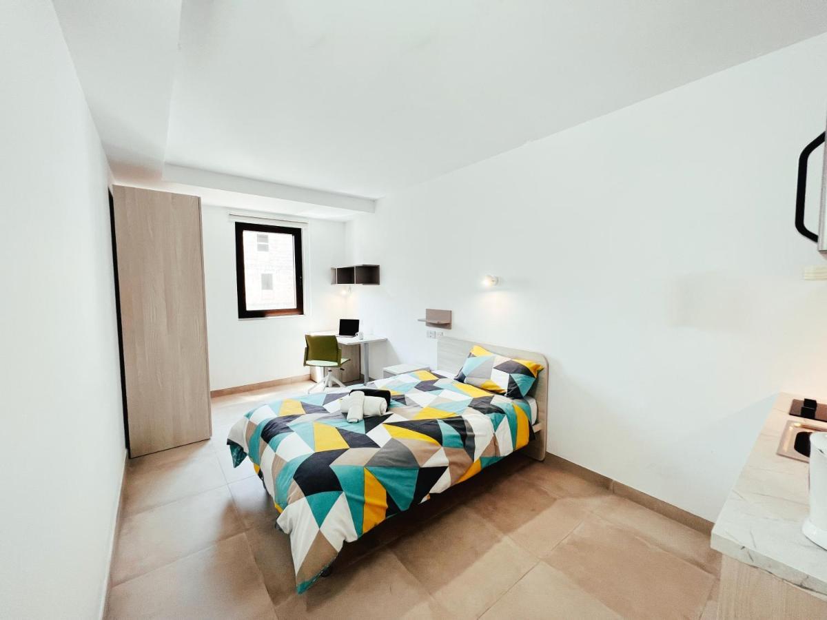 Campus Hub Hostel Msida Ngoại thất bức ảnh