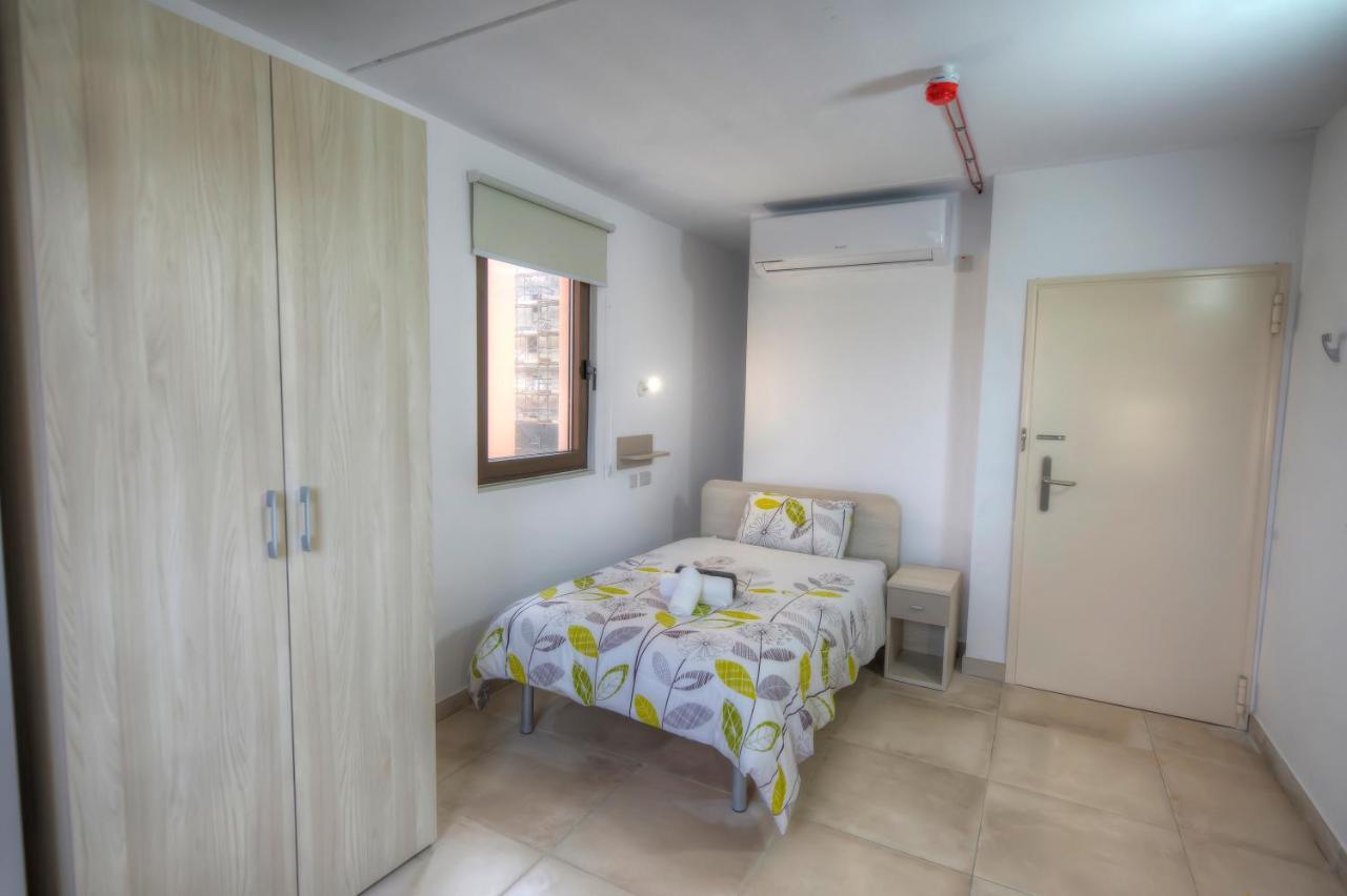 Campus Hub Hostel Msida Ngoại thất bức ảnh